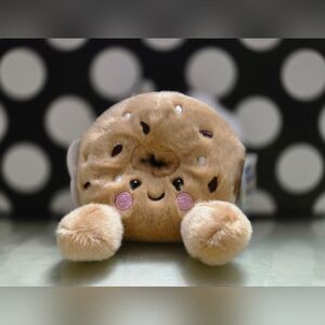 🥯Palm Pal Everything Bagel🥯